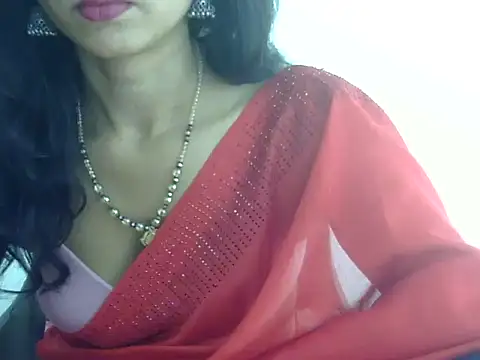 Pokazy przed kamerką – Laila_Cute