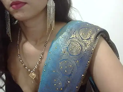 הופעת וובקאם של Laila_Cute