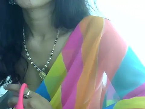 Laila_Cute Pertunjukan Webcam