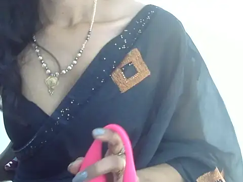 Laila_Cute Adlı Modelin Web Kamerası Şovu