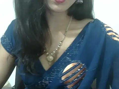 Laila_Cute Webcam Show