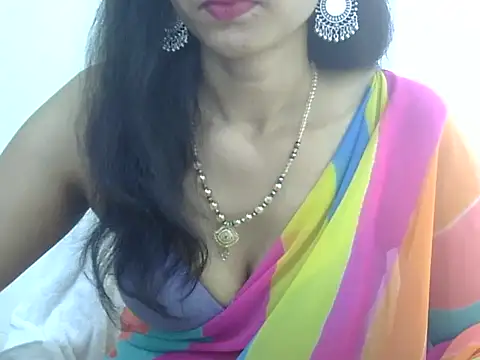 הופעת וובקאם של Laila_Cute
