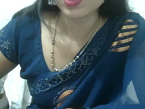 הופעת וובקאם של Laila_Cute