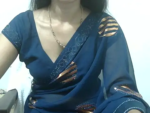 Laila_Cute Show Webcam