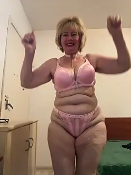 AngelBlonda Show in webcam
