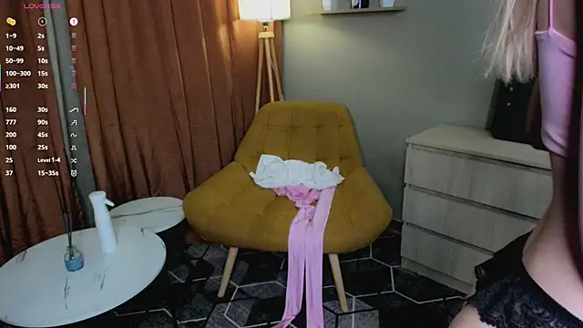 PocketDollX – live chatrum