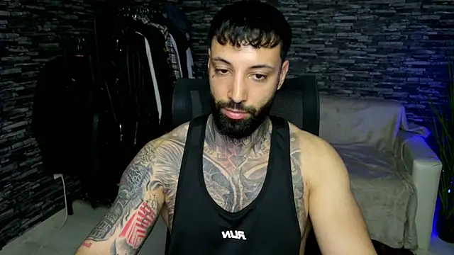 MasculineGuy99 Webcamshow