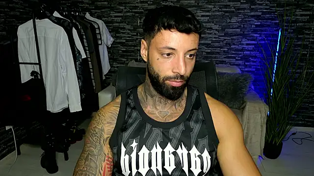 MasculineGuy99 Webcam show