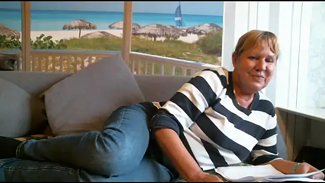 Nikole111 – Kamerová šou