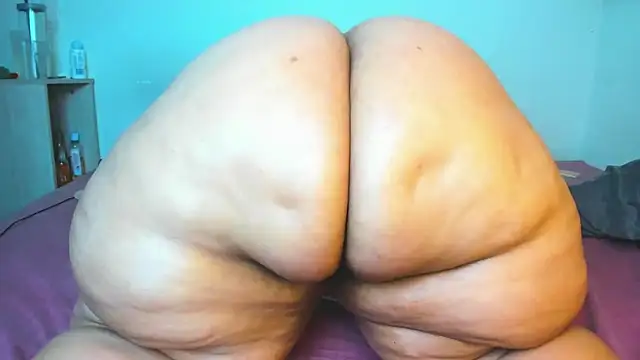 BBW_LATIN_BIGASSS: вебкам-шоу