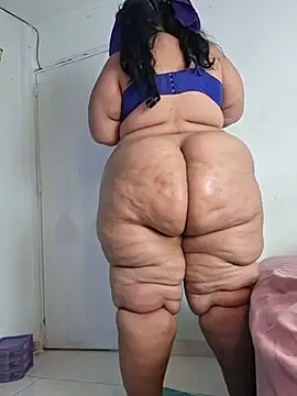 BBW_LATIN_BIGASSS élő XXX-chatje