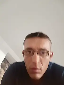 Show modela Merolmtv na web-kameri
