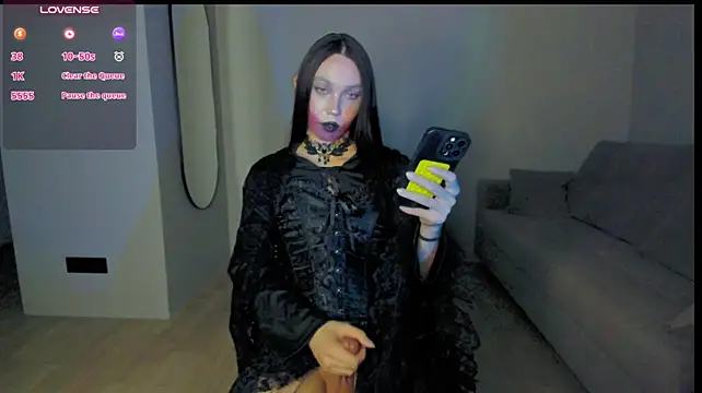 הופעת וובקאם של lona_li