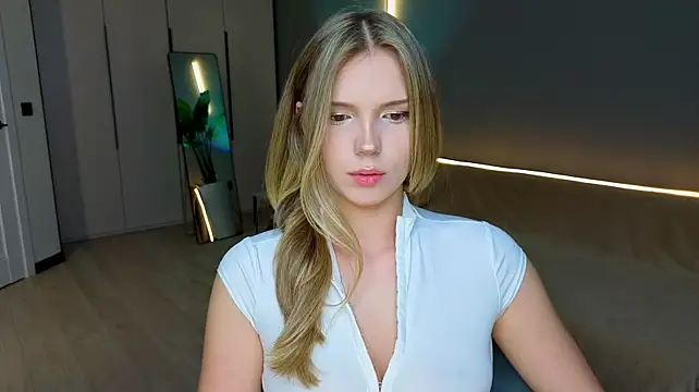 linakorvin Chat XXX live