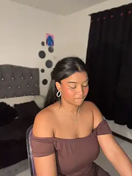 mitschellfox21's Live XXX Chat