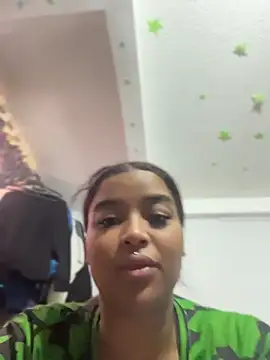 mitschellfox21's Webcam Show