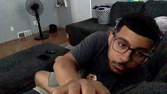 Zaktheman2001's Webcam Show