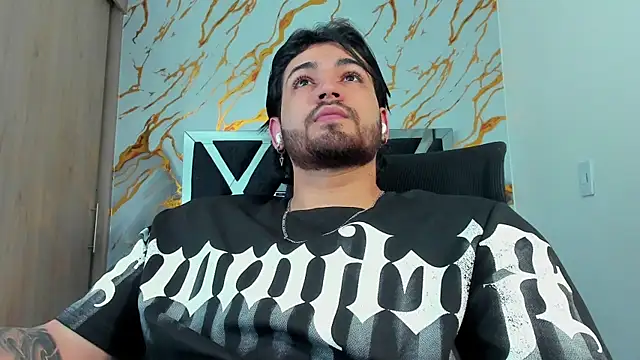 Živý XXX chat ElianKeiser