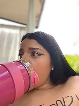 ArieliciousXXX's Webcam Show