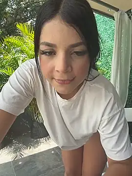 ArieliciousXXX Webcam Show