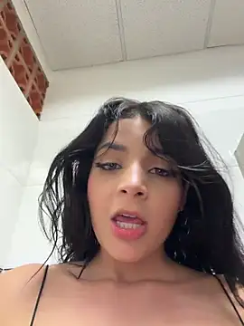 ArieliciousXXX 웹캠 쇼