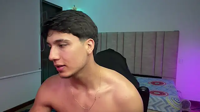 CHRIS_MORGAN1 Adlı Modelin Web Kamerası Şovu