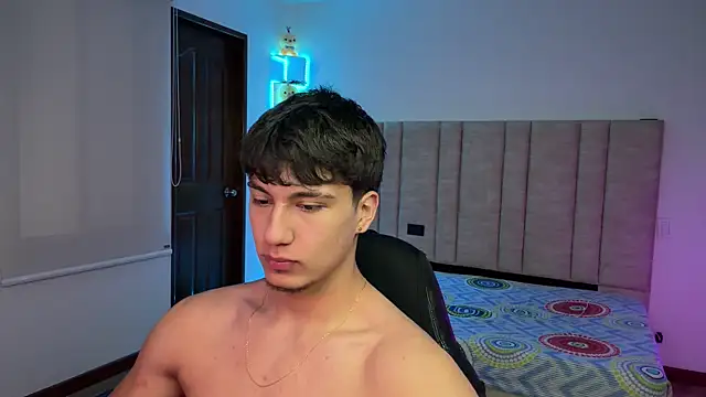 CHRIS_MORGAN1 – webcam-show