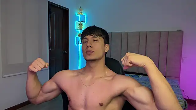 CHRIS_MORGAN1 Show Webcam