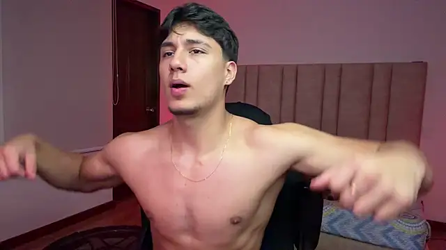 CHRIS_MORGAN1 Show Webcam