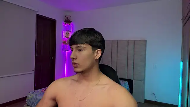 CHRIS_MORGAN1 Adlı Modelin Web Kamerası Şovu