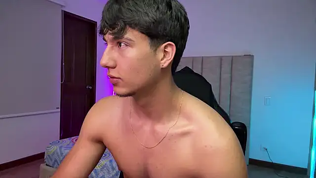 CHRIS_MORGAN1 Adlı Modelin Web Kamerası Şovu