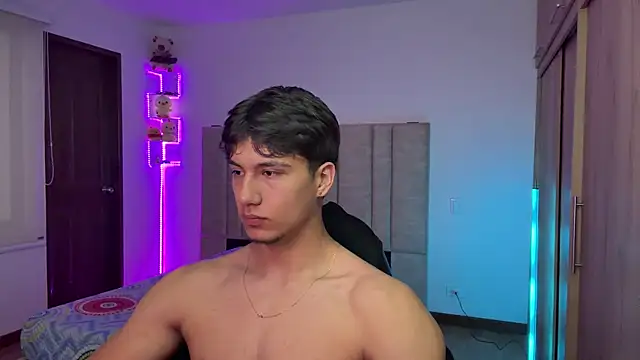 CHRIS_MORGAN1 Adlı Modelin Web Kamerası Şovu