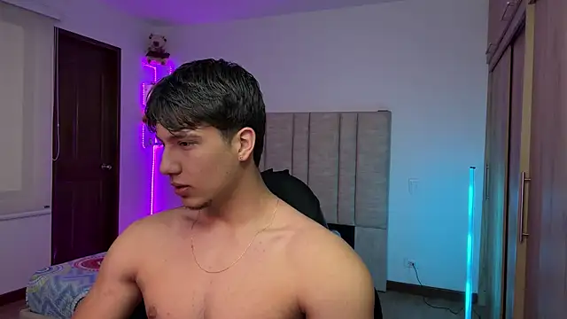 CHRIS_MORGAN1 Show Webcam