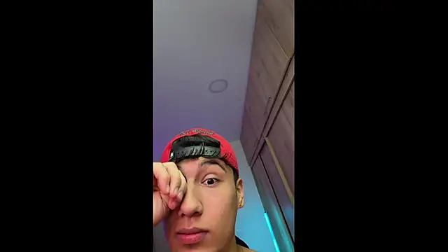 CHRIS_MORGAN1 Adlı Modelin Web Kamerası Şovu