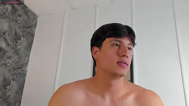 הופעת וובקאם של CHRIS_MORGAN1