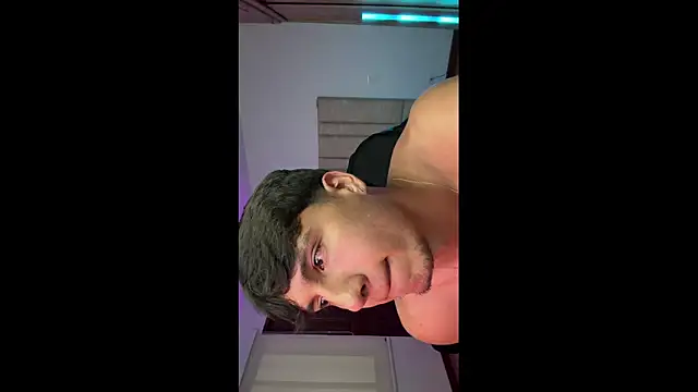 CHRIS_MORGAN1 Show Webcam