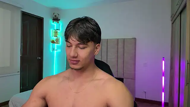 CHRIS_MORGAN1 Show Webcam