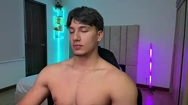 CHRIS_MORGAN1 XXX чат на живо