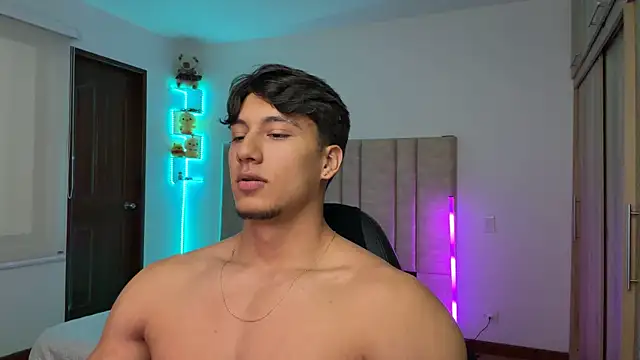 CHRIS_MORGAN1's Webcam Show
