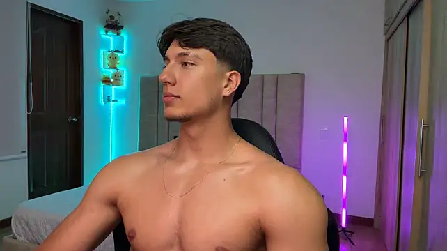 CHRIS_MORGAN1: вебкам-шоу