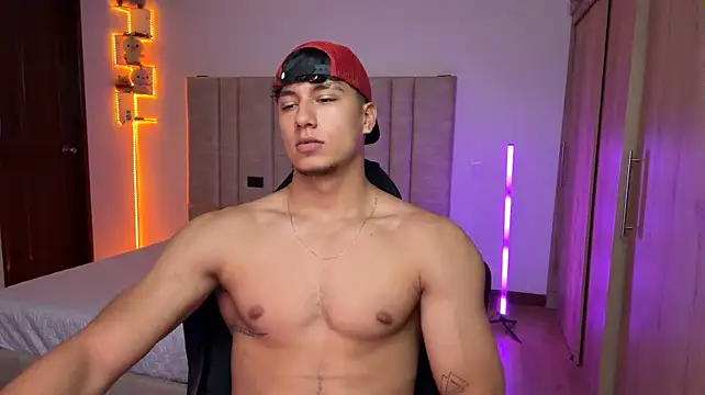 CHRIS_MORGAN1 Шоу с уебк амера
