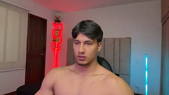 CHRIS_MORGAN1 Show Webcam