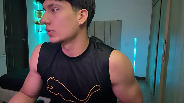CHRIS_MORGAN1 现场XXX聊天