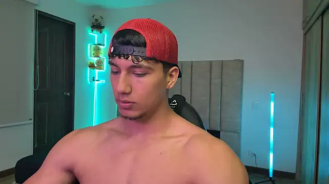 CHRIS_MORGAN1 Adlı Modelin Web Kamerası Şovu
