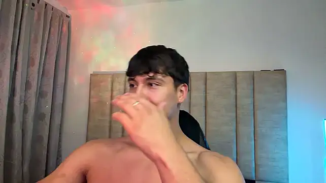 CHRIS_MORGAN1 webkamerás műsora