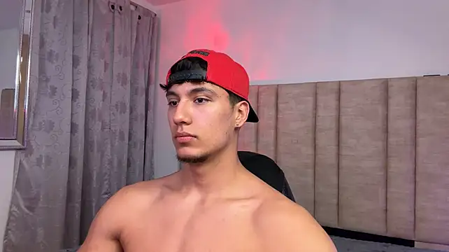 CHRIS_MORGAN1 Show Webcam