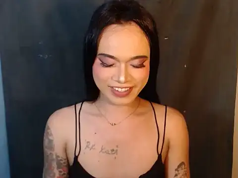Webkamerová show TSsexy_LOVERxxxx