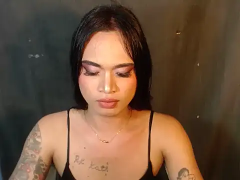 TSsexy_LOVERxxxx: διαδικτυακό σόου στην κάμερα