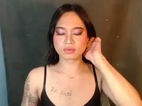 Webkamerová show TSsexy_LOVERxxxx