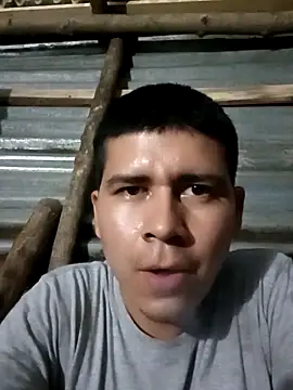 Travieso_loco9 Webcam-Show